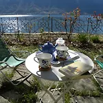 Nyaraló Island Garden - Ossuccio, Tremezzina By Lovecomo